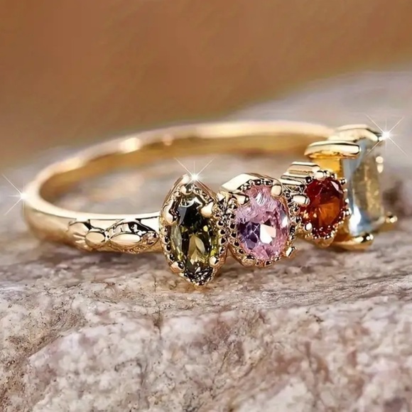 New Modern Trendy Multicolor Gemstone Elegance Ring - Picture 2 of 4